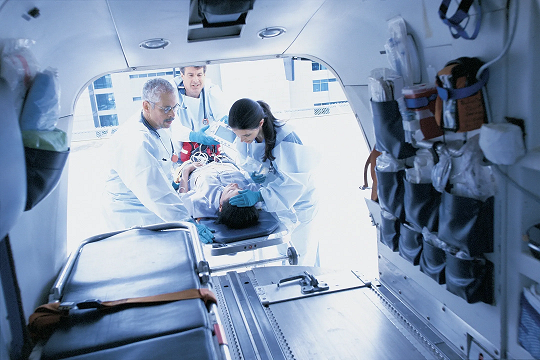 آمبولانس خصوصی با پزشک و روان‌شناس